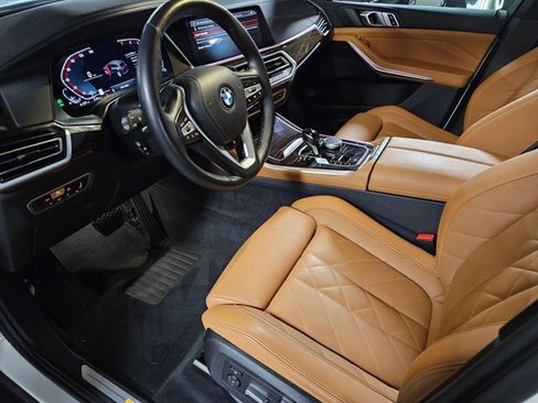 Certified 2023 BMW X5 xDrive40i w/ Premium Package image 9