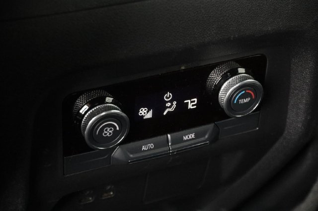 Used 2025 Buick Enclave Preferred AWD/4WD image 28