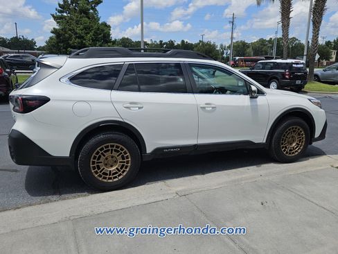 Used 2020 Subaru Outback Limited w/ Popular Package #2 AWD/4WD image 5