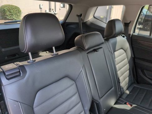 Used 2024 Volkswagen Atlas SEL image 22