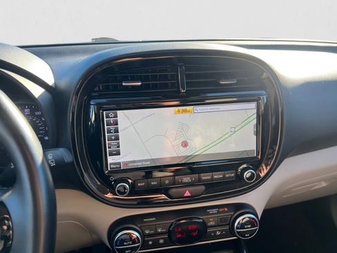 Certified 2020 Kia Soul EX image 21