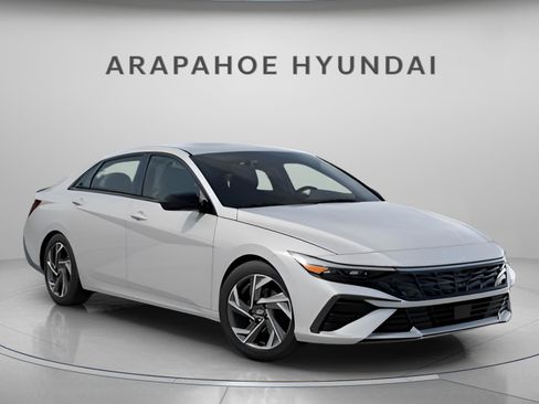 New 2026 Hyundai Elantra SEL Sport Premium image 6