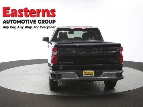 Used 2025 Chevrolet Silverado 1500 LT AWD/4WD image 37