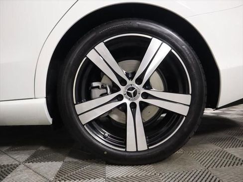 New 2026 Mercedes-Benz C 300 Sedan image 32