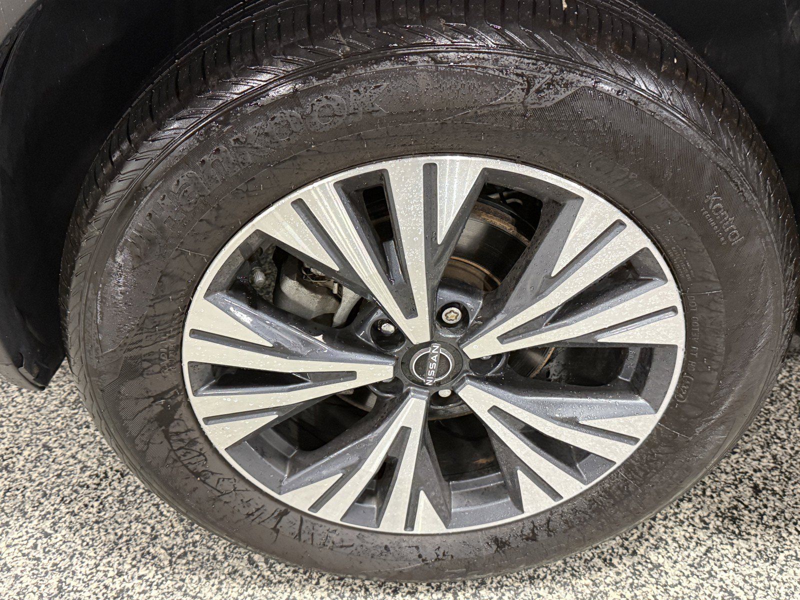 Used 2022 Nissan Rogue SV AWD/4WD image 27