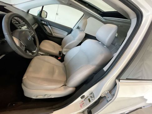 Used 2014 Subaru Forester 2.5i Touring w/ Popular Package #1 image 11