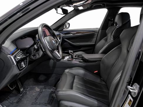 Used 2022 BMW M5 w/ Executive Package image 7