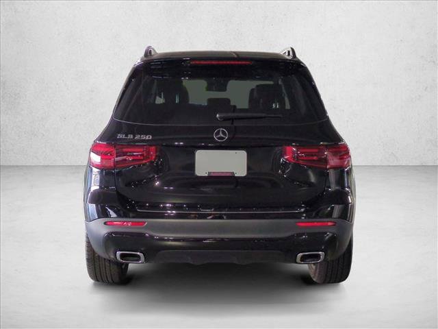 Used 2026 Mercedes-Benz GLB 250 image 7
