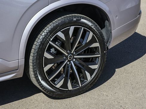 New 2026 Volvo XC90 T8 Ultra w/ Lounge Package AWD/4WD image 10