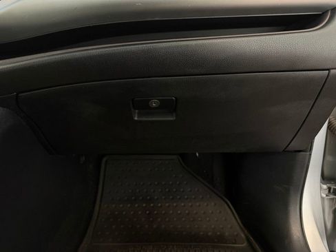 Used 2016 Toyota Highlander XLE image 43