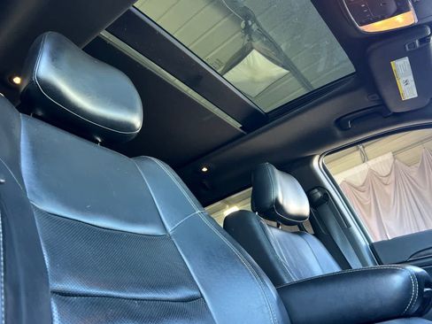 Used 2017 Jeep Grand Cherokee Limited w/ Luxury Group II RWD image 19