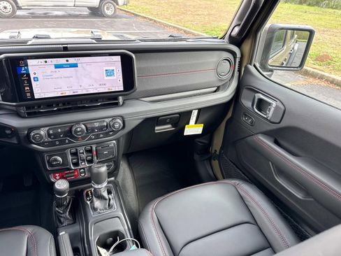 New 2026 Jeep Gladiator Rubicon image 18