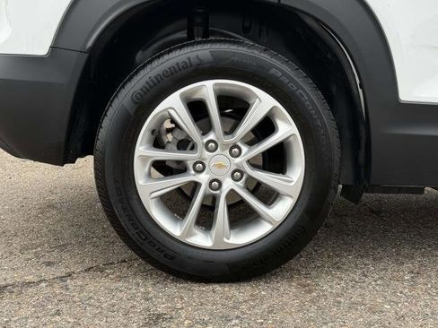 Used 2024 Chevrolet TrailBlazer LS w/ LS Convenience Package image 7