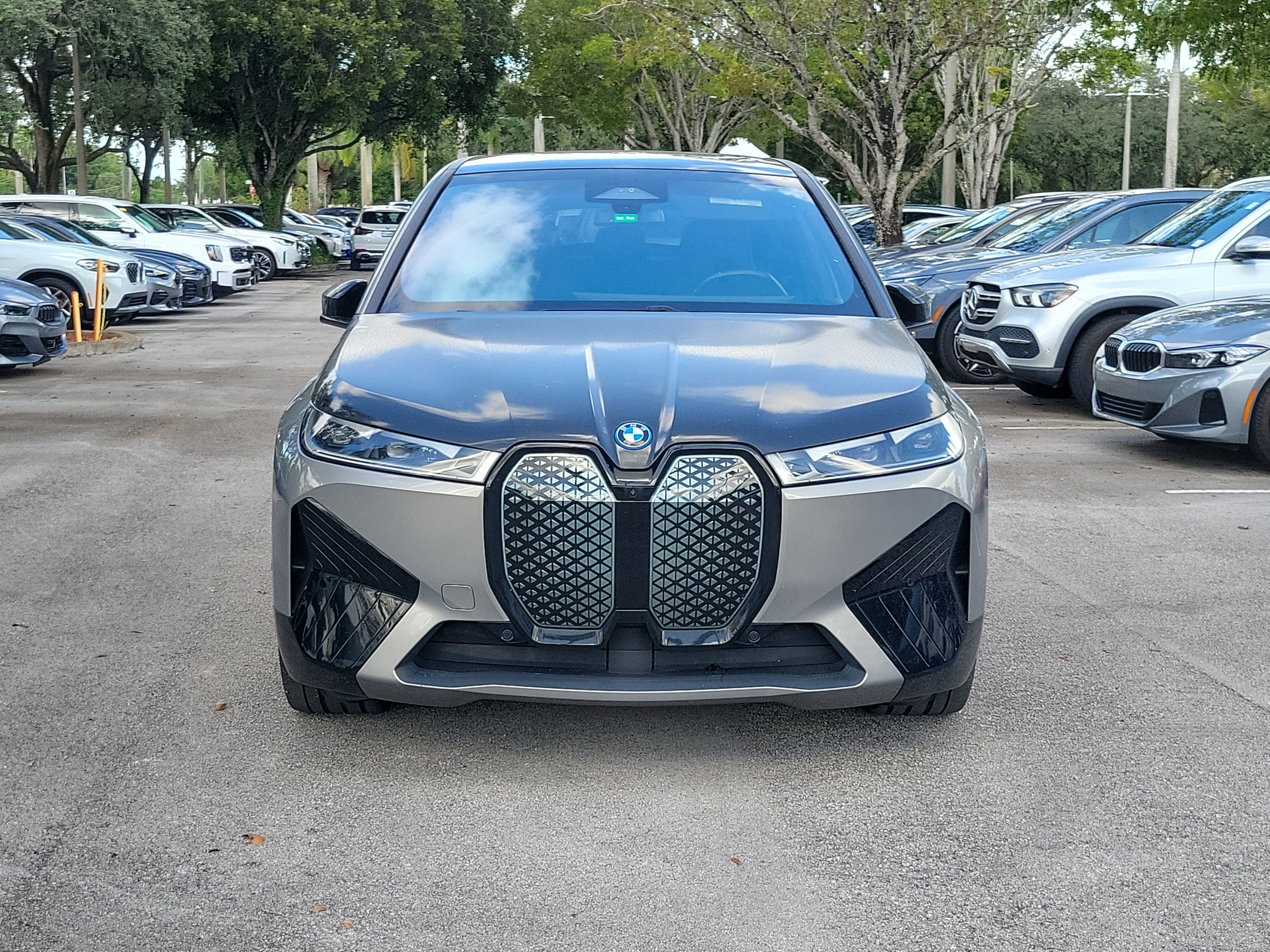 Certified 2024 BMW iX M60 w/ Luxury Package AWD/4WD image 5