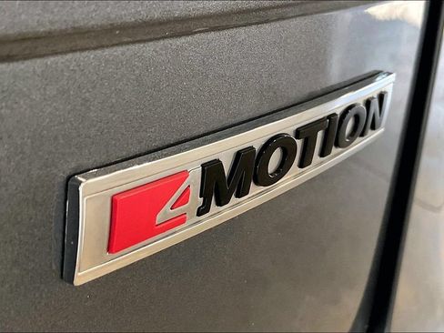 Used 2019 Volkswagen Tiguan SEL Premium AWD/4WD image 25