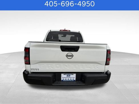 Used 2022 Nissan Frontier S image 7