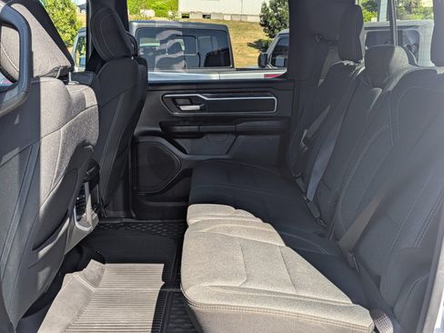 Used 2020 RAM 1500 Big Horn AWD/4WD image 7