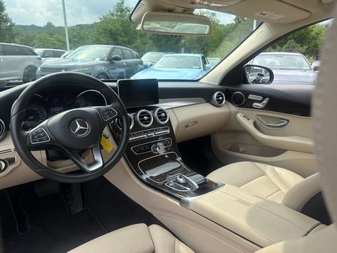 Used 2016 Mercedes-Benz C 300 4MATIC Sedan image 12