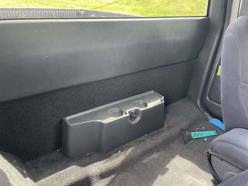 Used 2003 Chevrolet S10 Pickup LS image 13