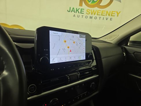 Used 2024 Nissan Pathfinder SL w/ SL Premium Package image 21