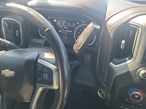 Used 2021 Chevrolet Silverado 2500 LTZ w/ LTZ Plus Package image 21