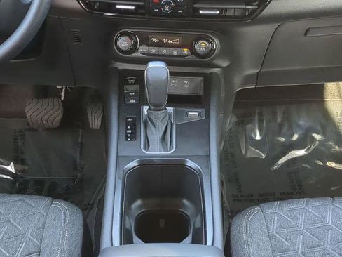 Certified 2026 Nissan Kicks SV image 19