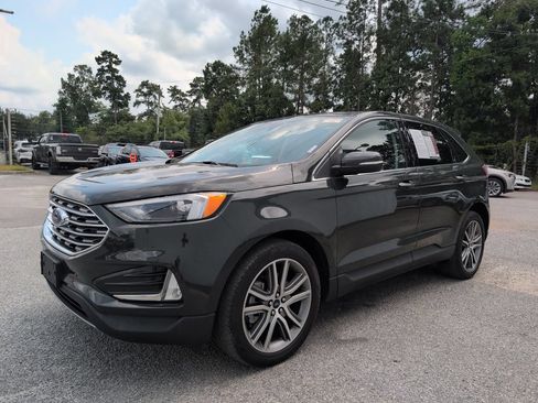 Used 2023 Ford Edge Titanium w/ Class II Trailer Tow Package AWD/4WD image 4