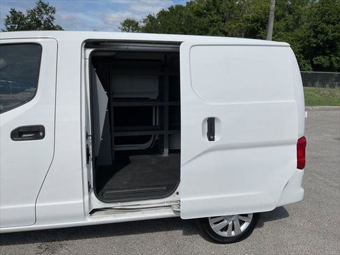 Used 2020 Nissan NV200 SV w/ Back Door Glass Package image 27