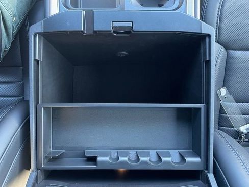 New 2026 Ford F250 Platinum w/ FX4 Off-Road Package image 35