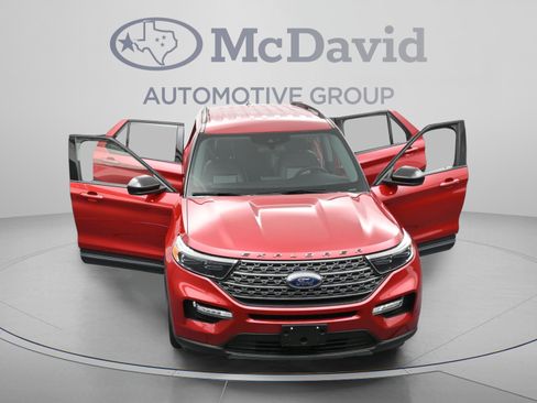 Used 2022 Ford Explorer XLT w/ Equipment Group 202A RWD image 43