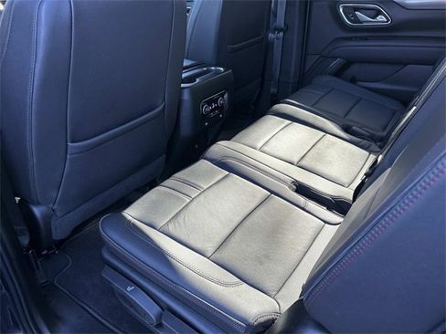 Used 2024 Chevrolet Suburban RST image 21