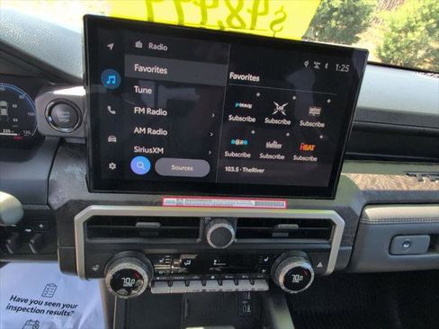 Certified 2025 Toyota Tacoma Limited AWD/4WD image 21