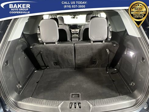 Used 2022 Ford Explorer XLT w/ Equipment Group 202A image 26