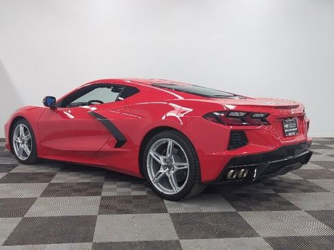 Used 2021 Chevrolet Corvette Stingray Coupe w/ Chrome Exterior Badge Package RWD image 5