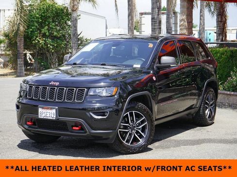 Used 2020 Jeep Grand Cherokee Trailhawk image 4