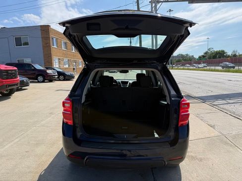 Used 2016 Chevrolet Equinox LS FWD image 17