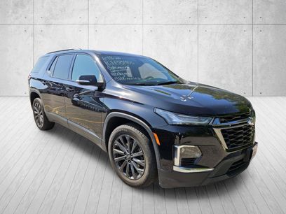 Used 2024 Chevrolet Traverse RS