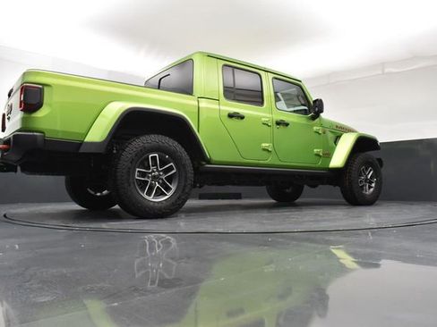 New 2026 Jeep Gladiator Mojave w/ Safety Group AWD/4WD image 24
