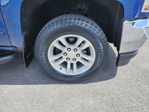 Used 2018 Chevrolet Silverado 1500 LT w/ All Star Edition image 11