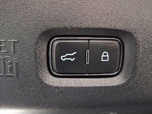 Certified 2025 Ford Expedition Max Active image 31