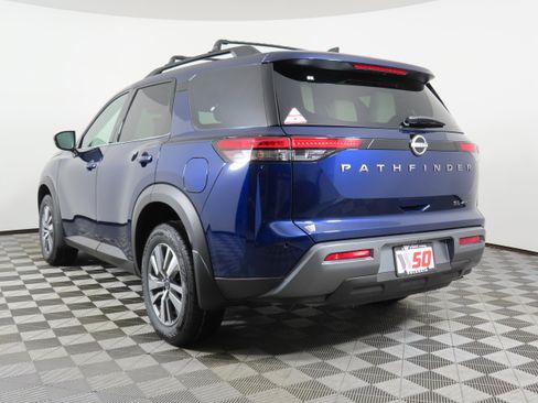 New 2026 Nissan Pathfinder SL image 16
