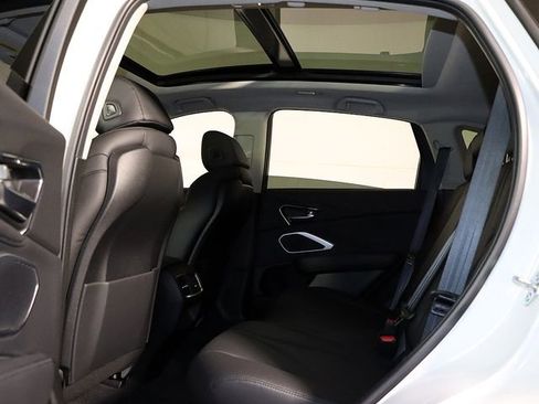 Used 2024 Acura RDX SH-AWD image 14