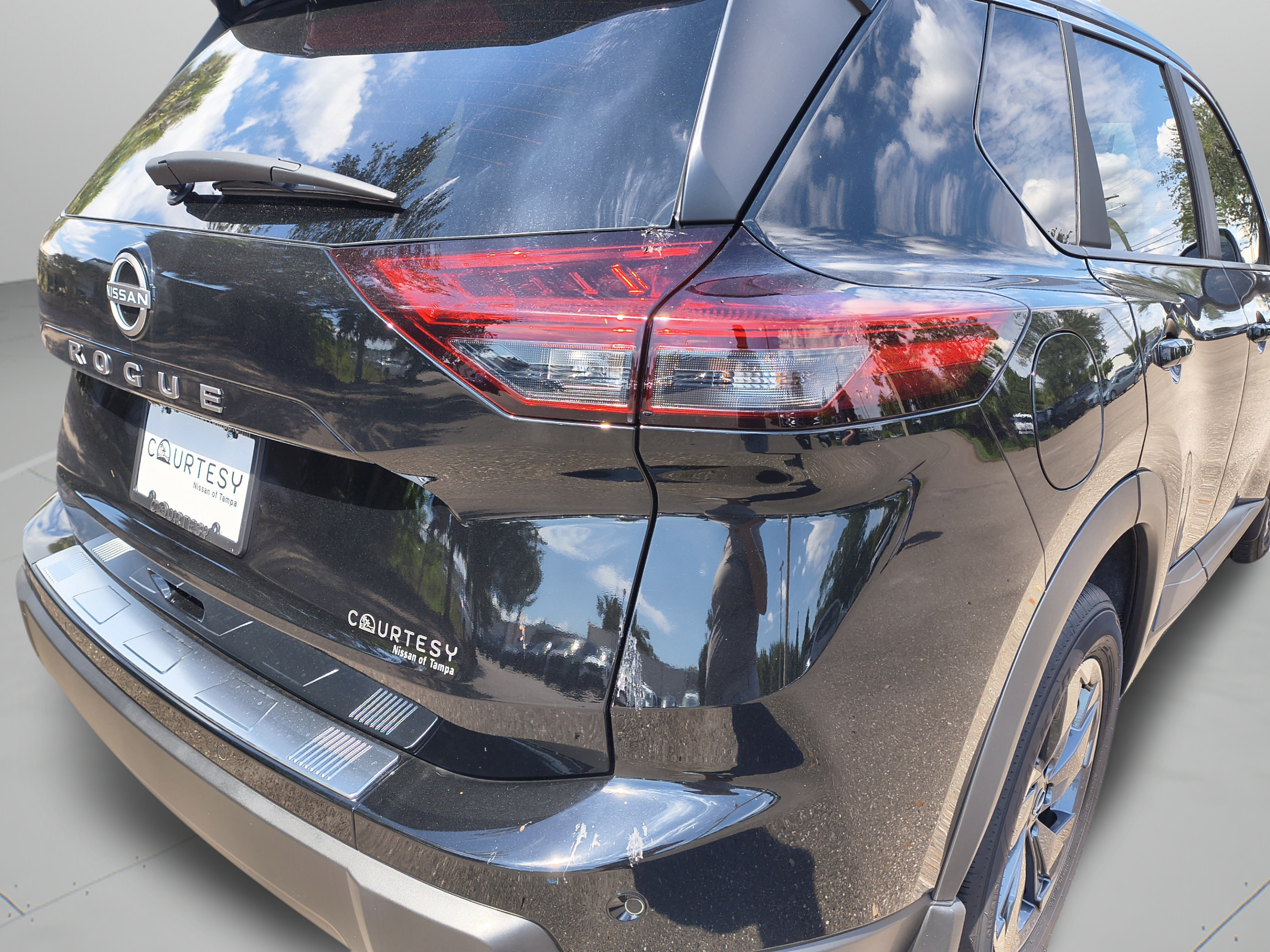 Certified 2026 Nissan Rogue SV w/ Cold Weather Package FWD image 37