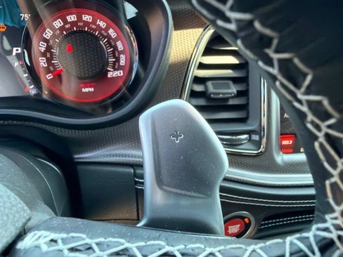 Used 2022 Dodge Challenger SRT Hellcat RWD image 27