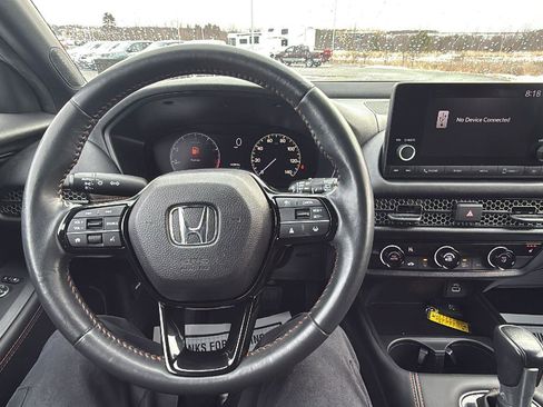 Used 2024 Honda HR-V Sport image 27