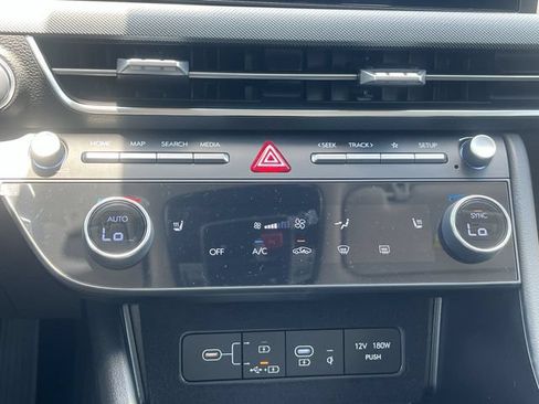 Used 2026 Hyundai Sonata SEL AWD/4WD image 16