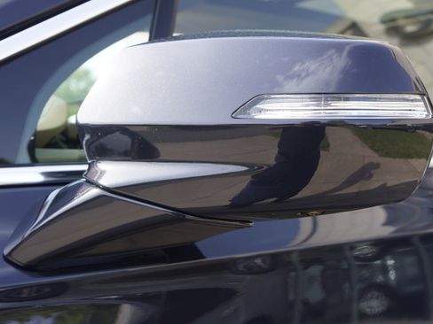 Used 2025 Cadillac XT6 Premium Luxury image 19