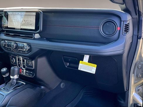 New 2026 Jeep Wrangler Unlimited Rubicon image 24