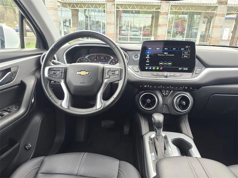 Certified 2024 Chevrolet Blazer LT image 13