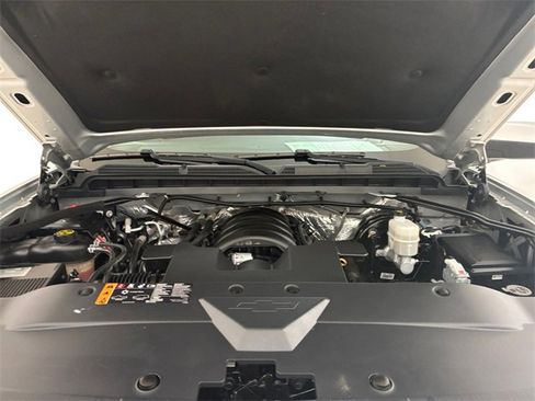 Used 2018 Chevrolet Silverado 1500 LT w/ Texas Edition image 11